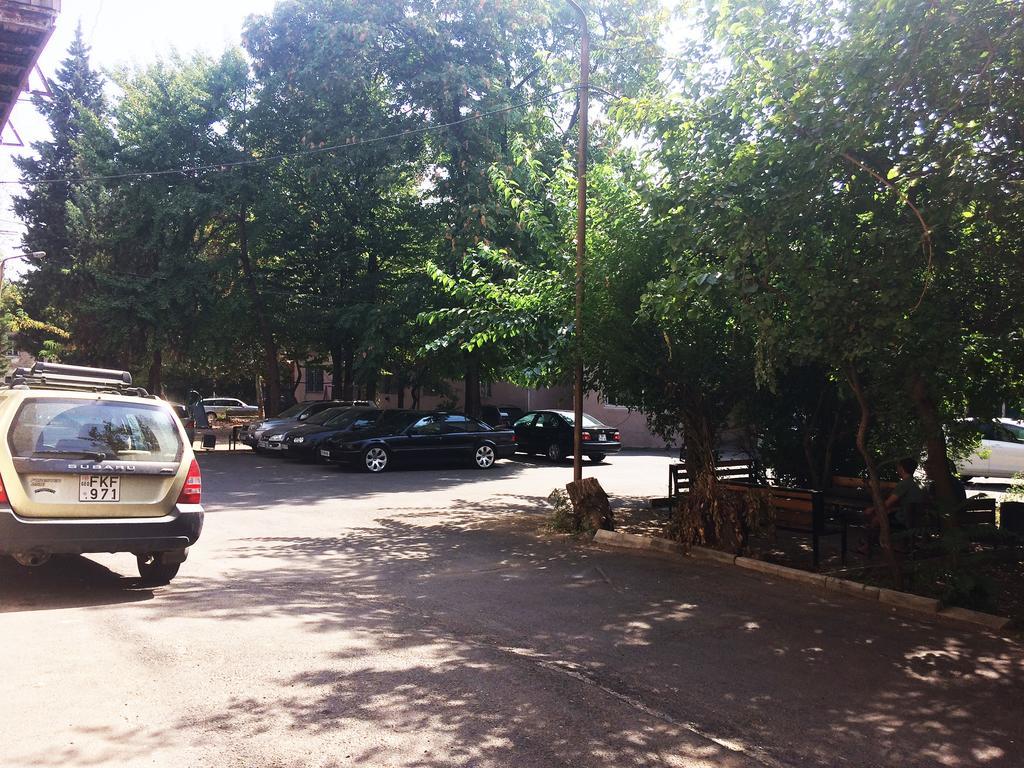Modern Apartment Avlabari Tiflis Exterior foto