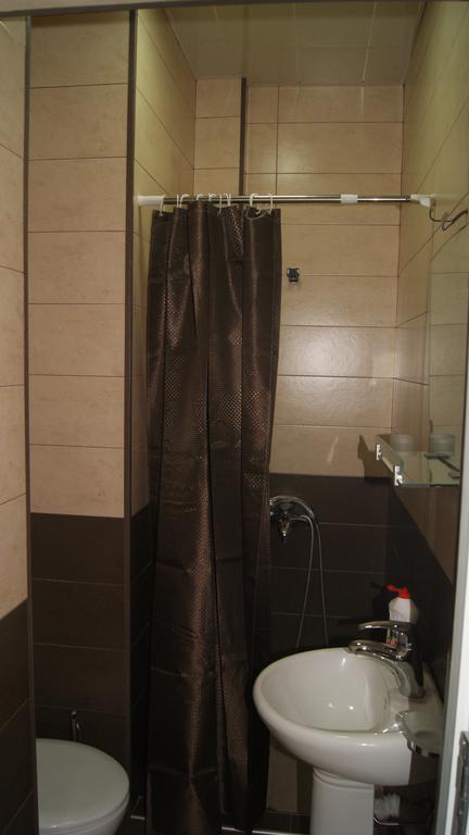 Modern Apartment Avlabari Tiflis Exterior foto